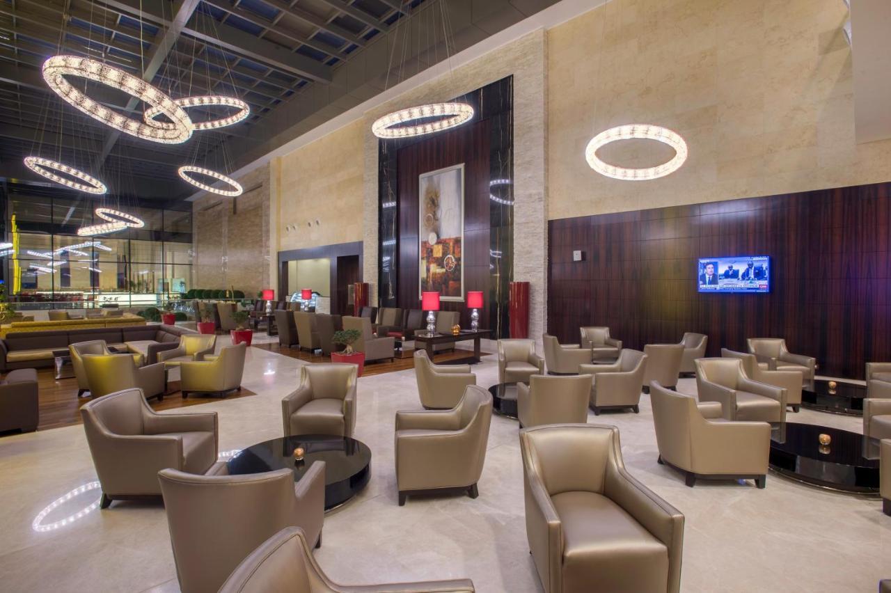 Crowne Plaza Riyadh - Rdc Hotel & Convention, An Ihg Hotel Bagian luar foto